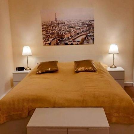 Schoene Ferienwohnung Mit Balkon Und Garten Nonnweiler Екстер'єр фото
